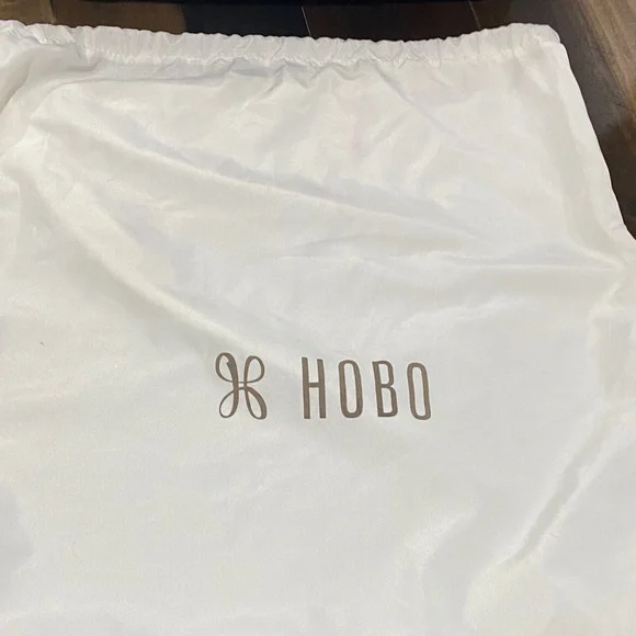 HOBO Large Shelia Silver Gray Women's Shoulder Bag - Picture 16 of 16